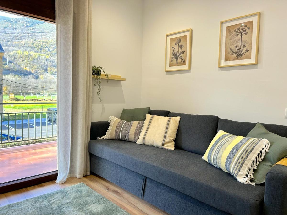 Encantador Apartament Amb Un Balcó únic Al Pirineu By Rural D'àneu Apartment